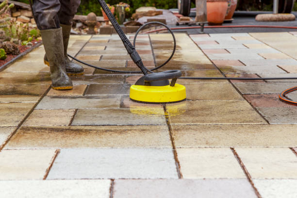 Best Oil Spill Cleanup  in Cuero, TX